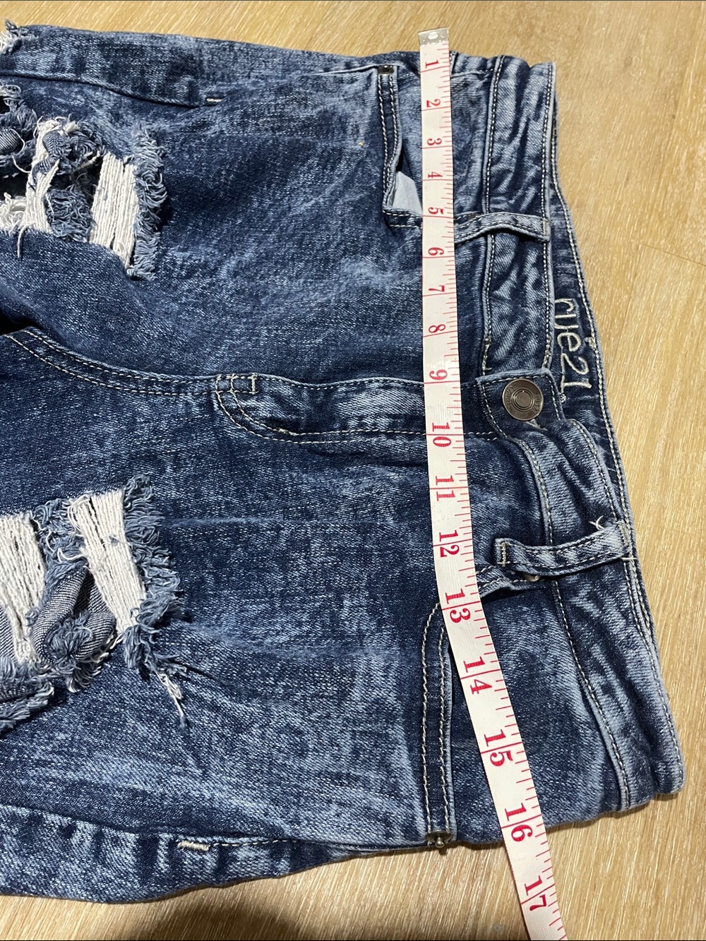 Rue21 Dark Blue Distressed Skinny Jeans with Side Rips 98% cotton size 10 - Picture 7 of 7